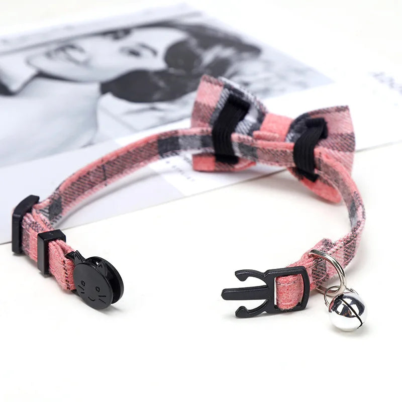 Collier avec Nœud Papillon et Cloche